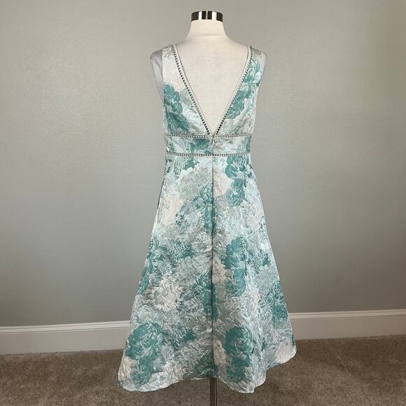 Aidan Mattox Metallic Floral Cocktail Dress Size 6 Blue and Green Fit and Flare - Picture 6 of 14